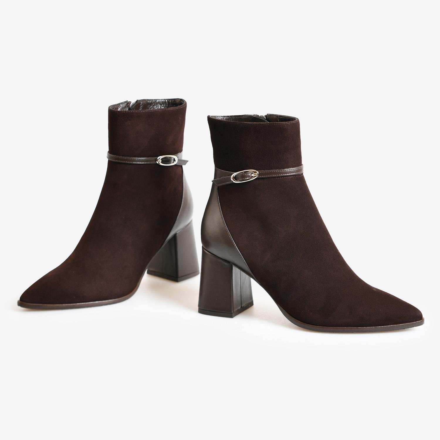 Kahve Deri Kadın Abiye Bot