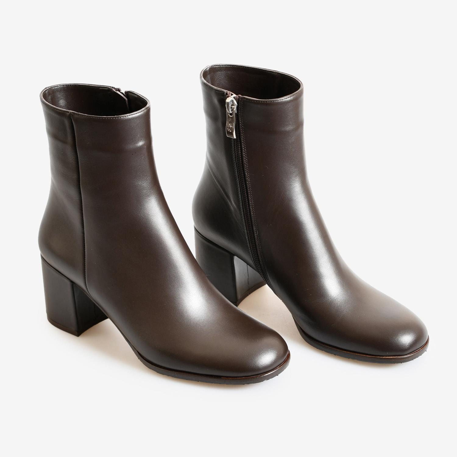 Kahve Deri Kadın Abiye Bot