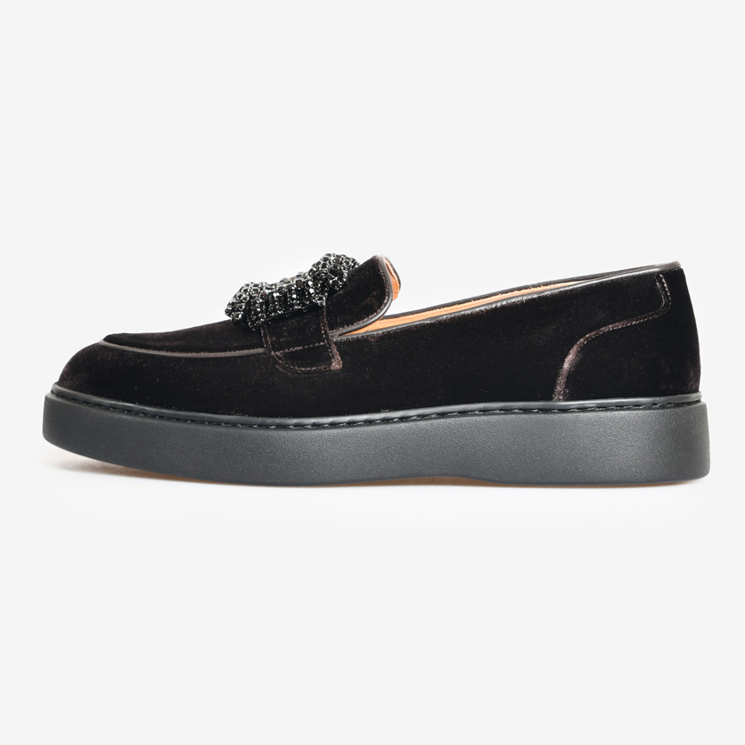 Kahve Kadife Taşlı Kadın Loafer