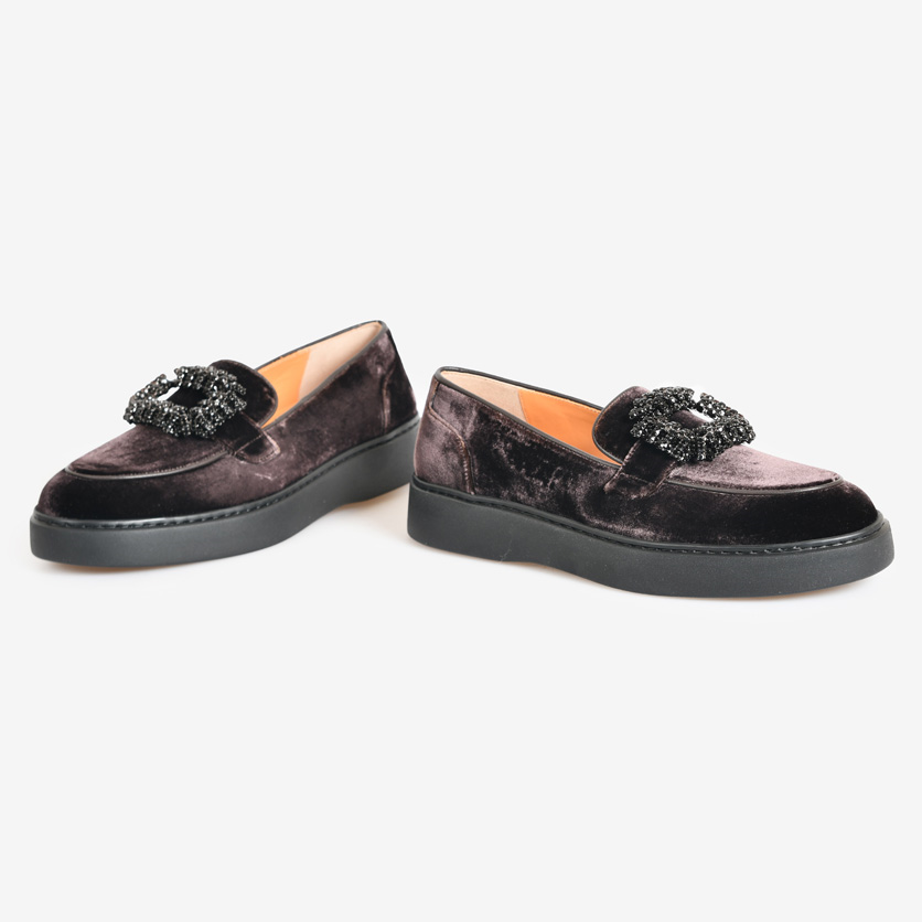 Kahve Kadife Taşlı Kadın Loafer