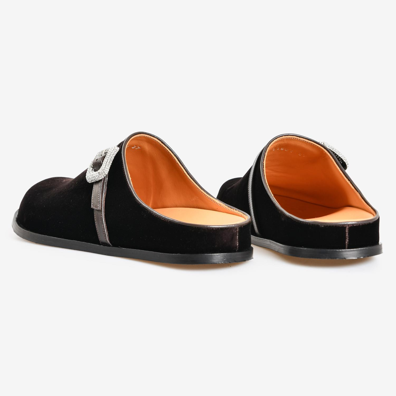 Kahve Kadife Taşlı Tokalı Düz Kadın Abiye Terlik