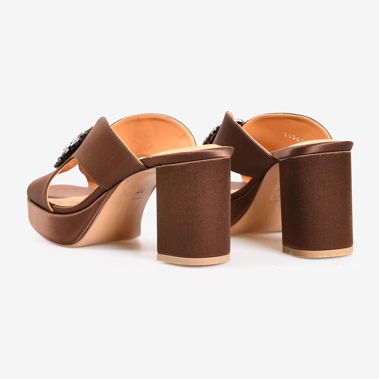 Kahve Saten Tokalı Yüksek Taban Kadın Abiye Terlik