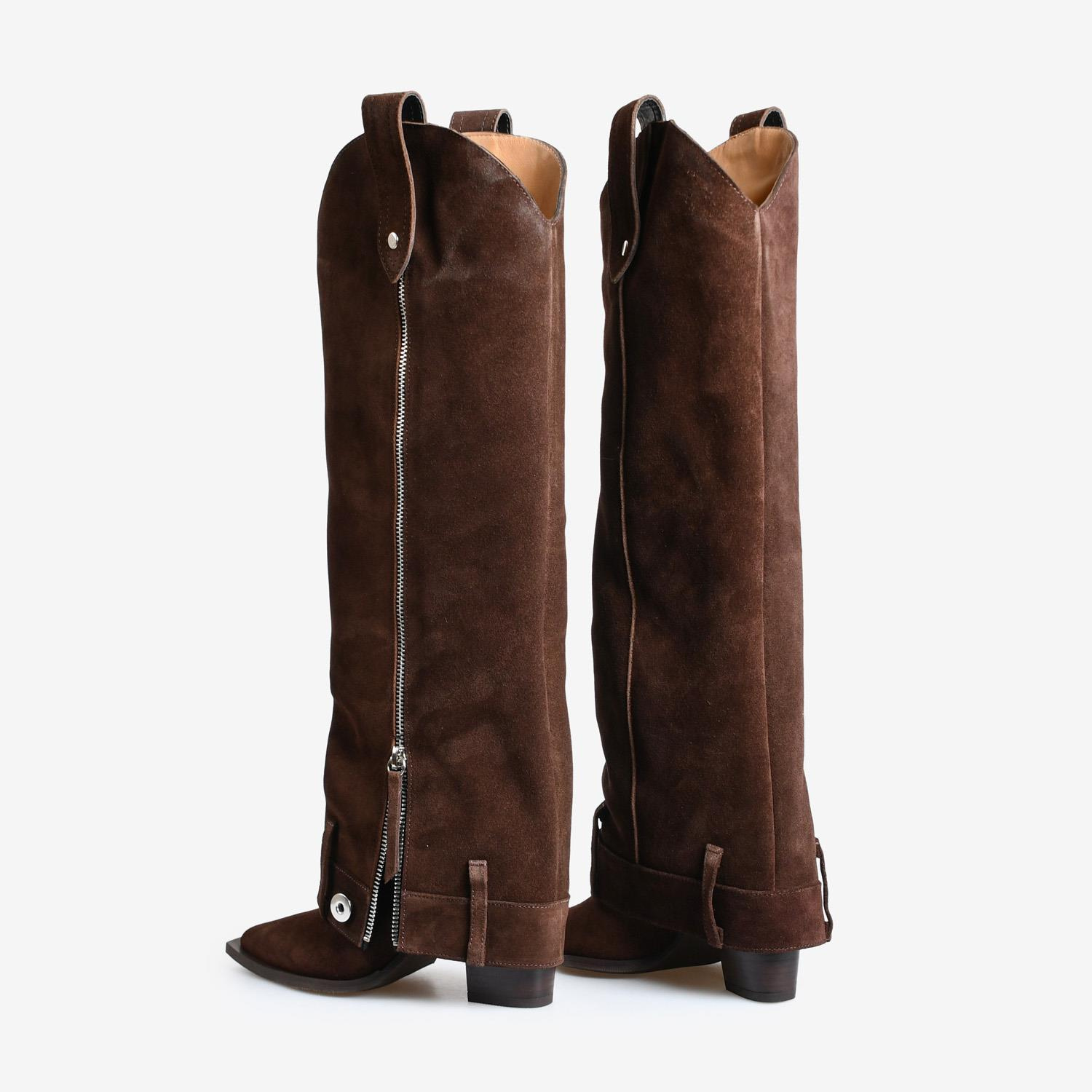 Kahve Süet Fermuar Detaylı Kadın Western Çizme