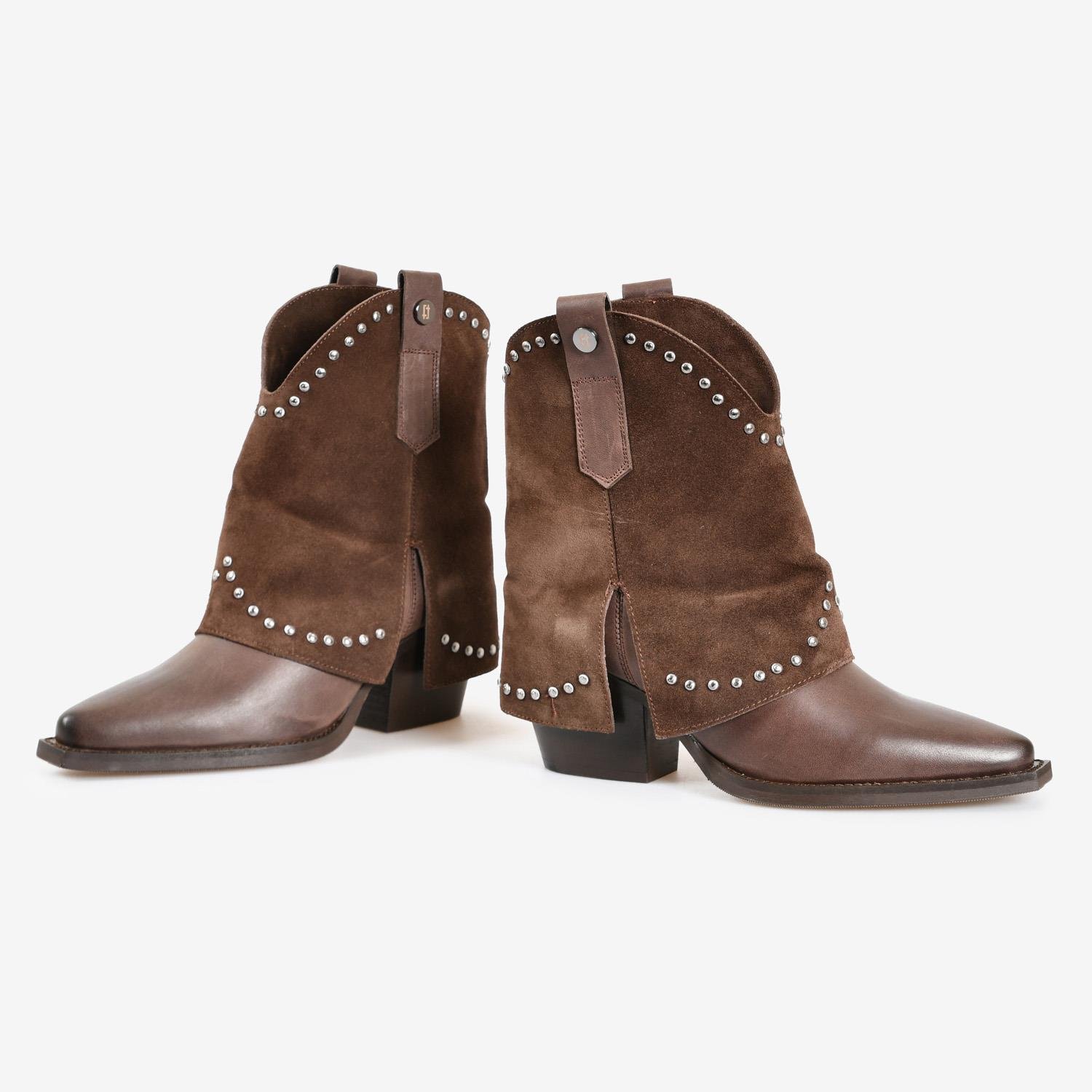 Kahve Süet Taş Detaylı Western Kadın Bot