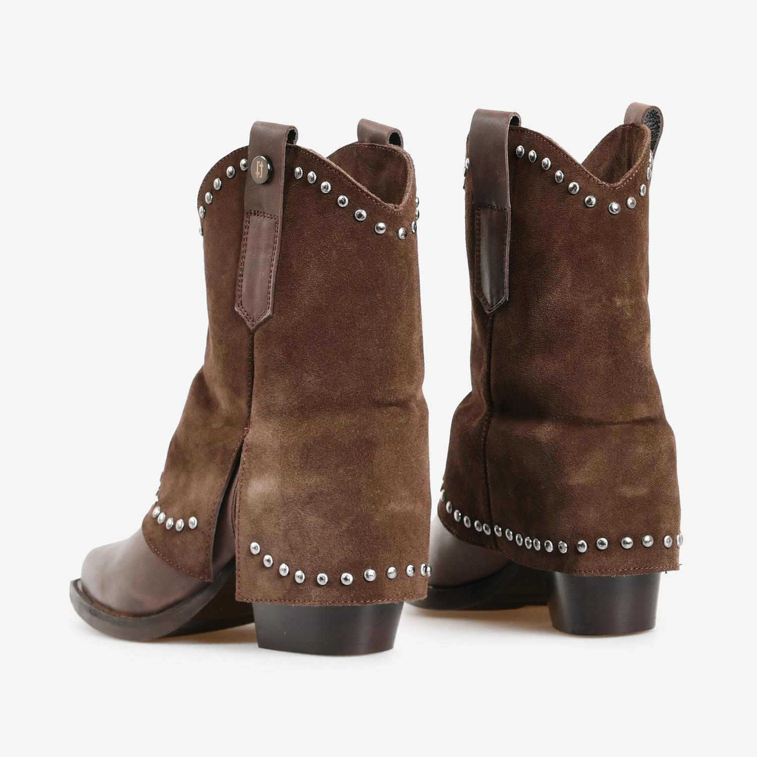 Kahve Süet Taş Detaylı Western Kadın Bot