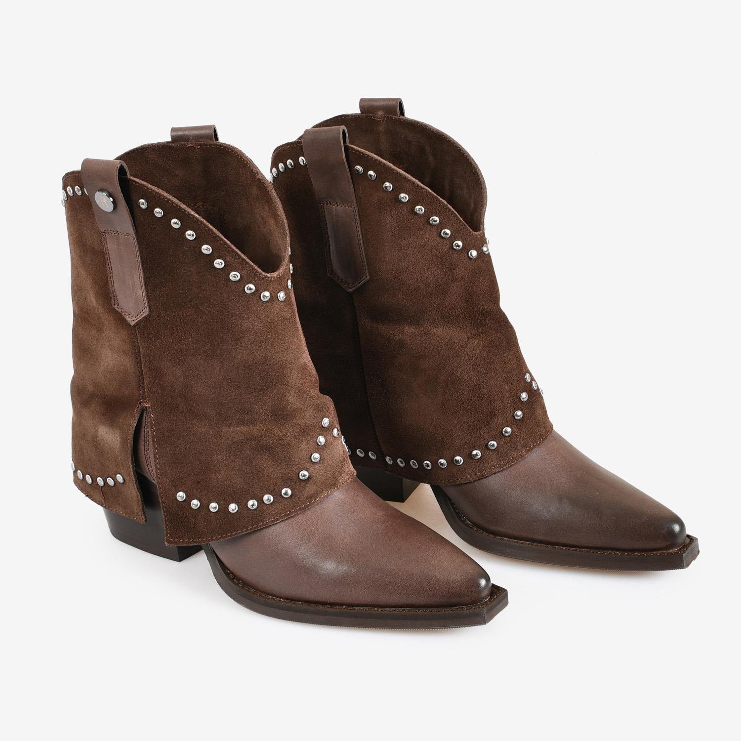 Kahve Süet Taş Detaylı Western Kadın Bot