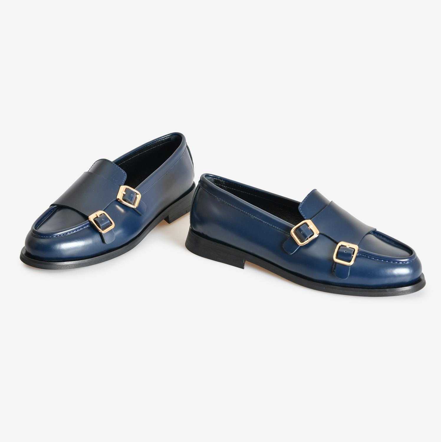 Lacivert Deri Kemer Detaylı Kadın Loafer