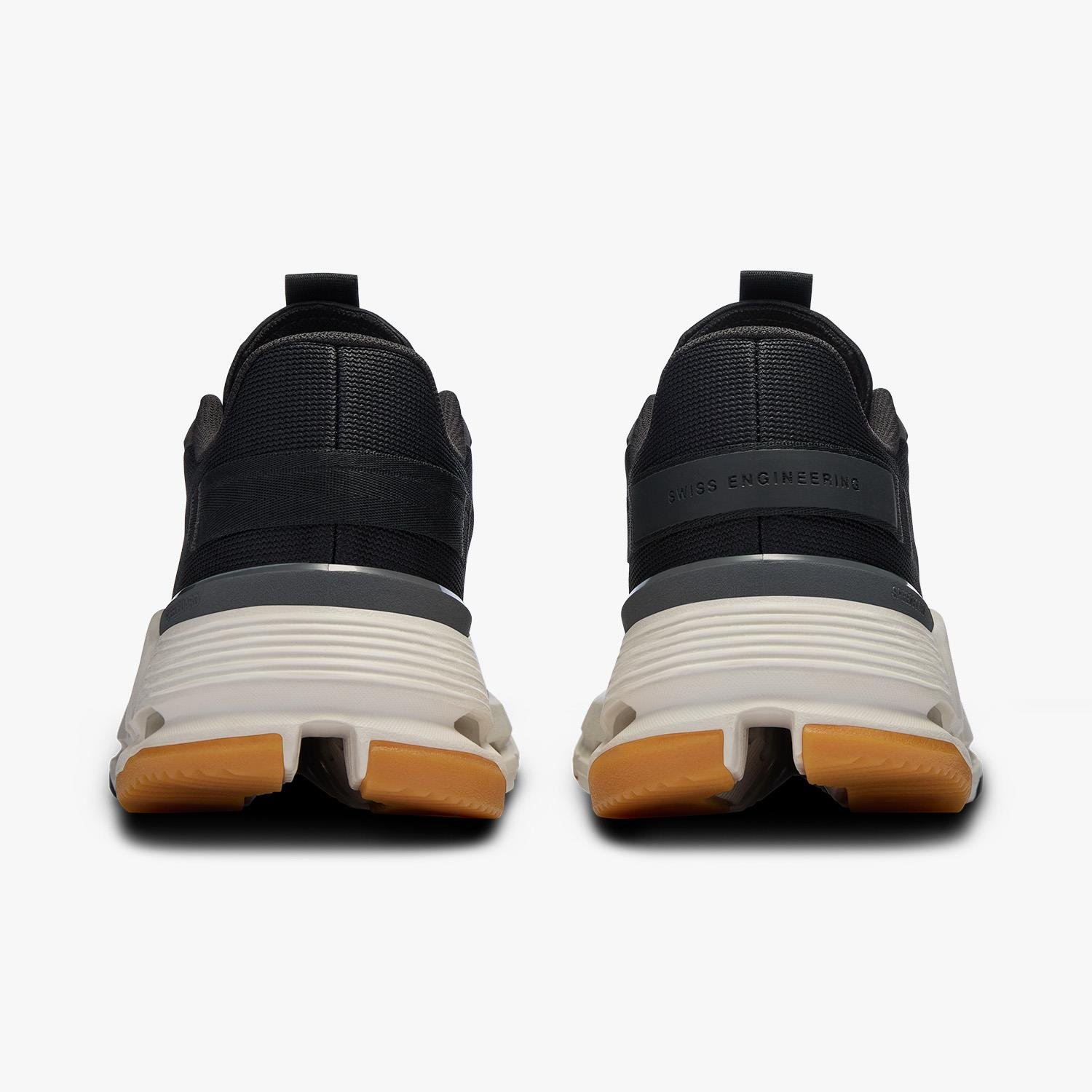 On Running Cloudnova Form 2 Siyah Kadın Koşu Ayakkabısı