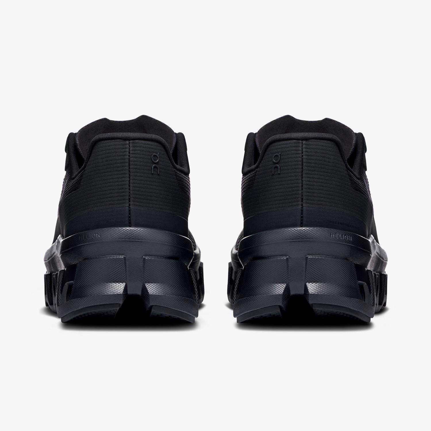 On Runnıng Siyah Cloudmonster Void Kadın Koşu Ayakkabısı