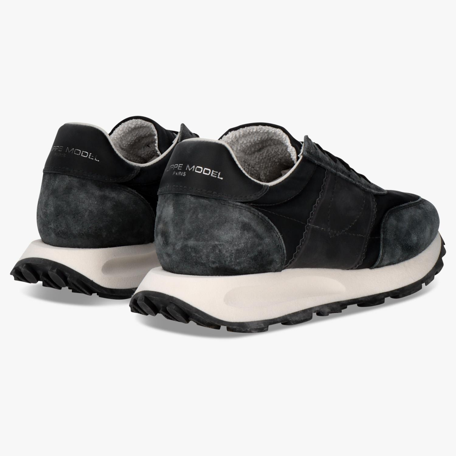 Philippe Model Siyah Tour Low Kadın Spor Ayakkabı