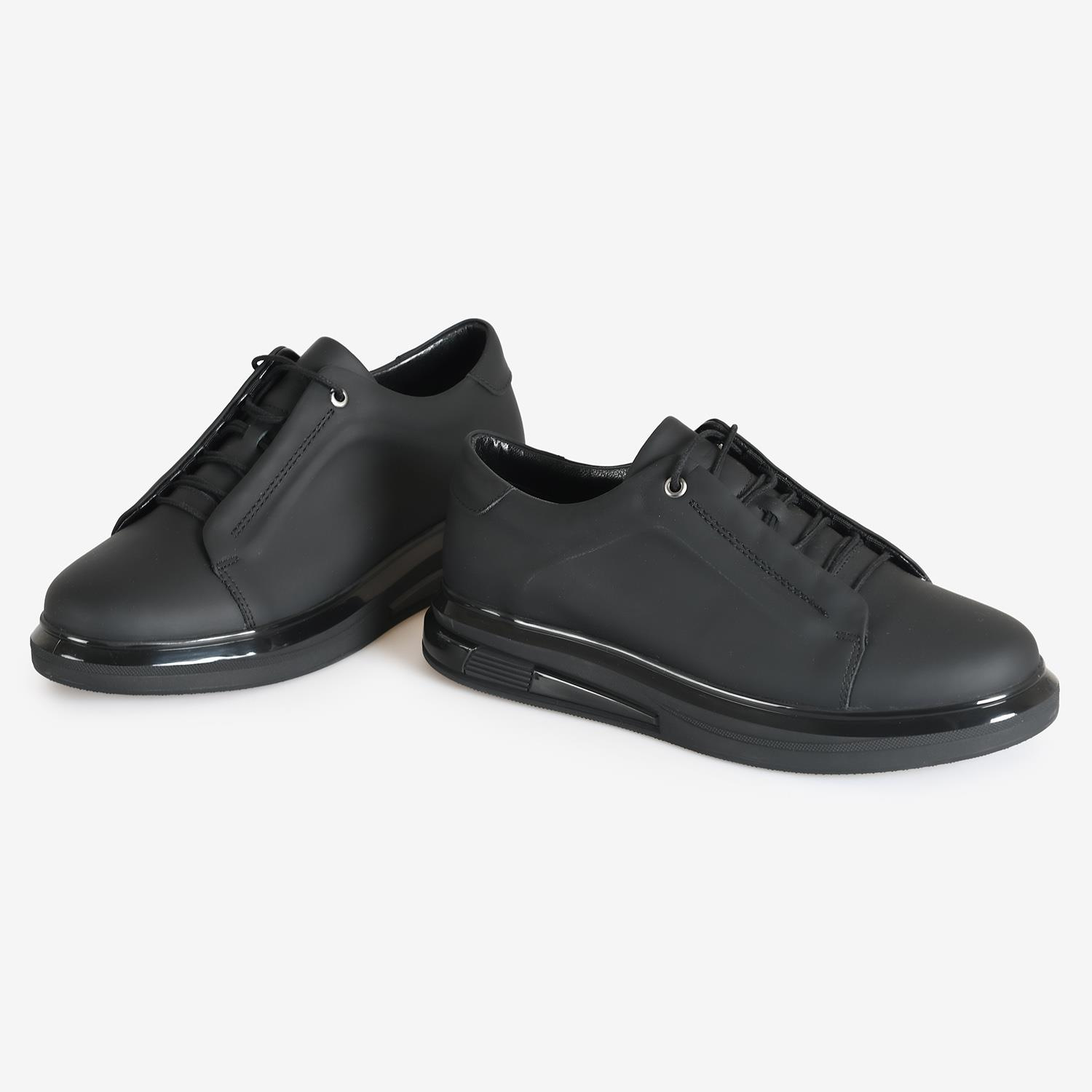 ŞEFFAF TABAN SİYAH ERKEK DERİ SNEAKER