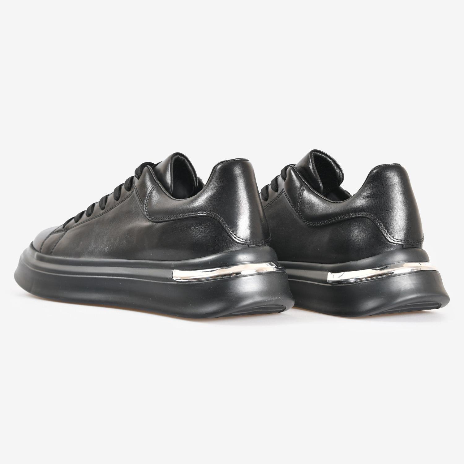 Siyah Baskılı Deri Bağcıklı Erkek Sneaker