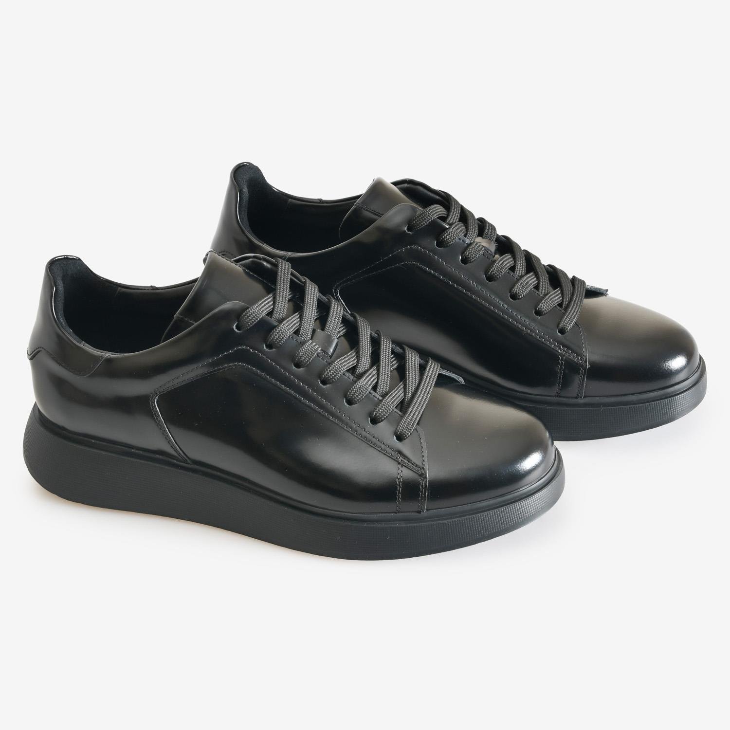 Siyah Deri Bağcıklı Erkek Sneaker