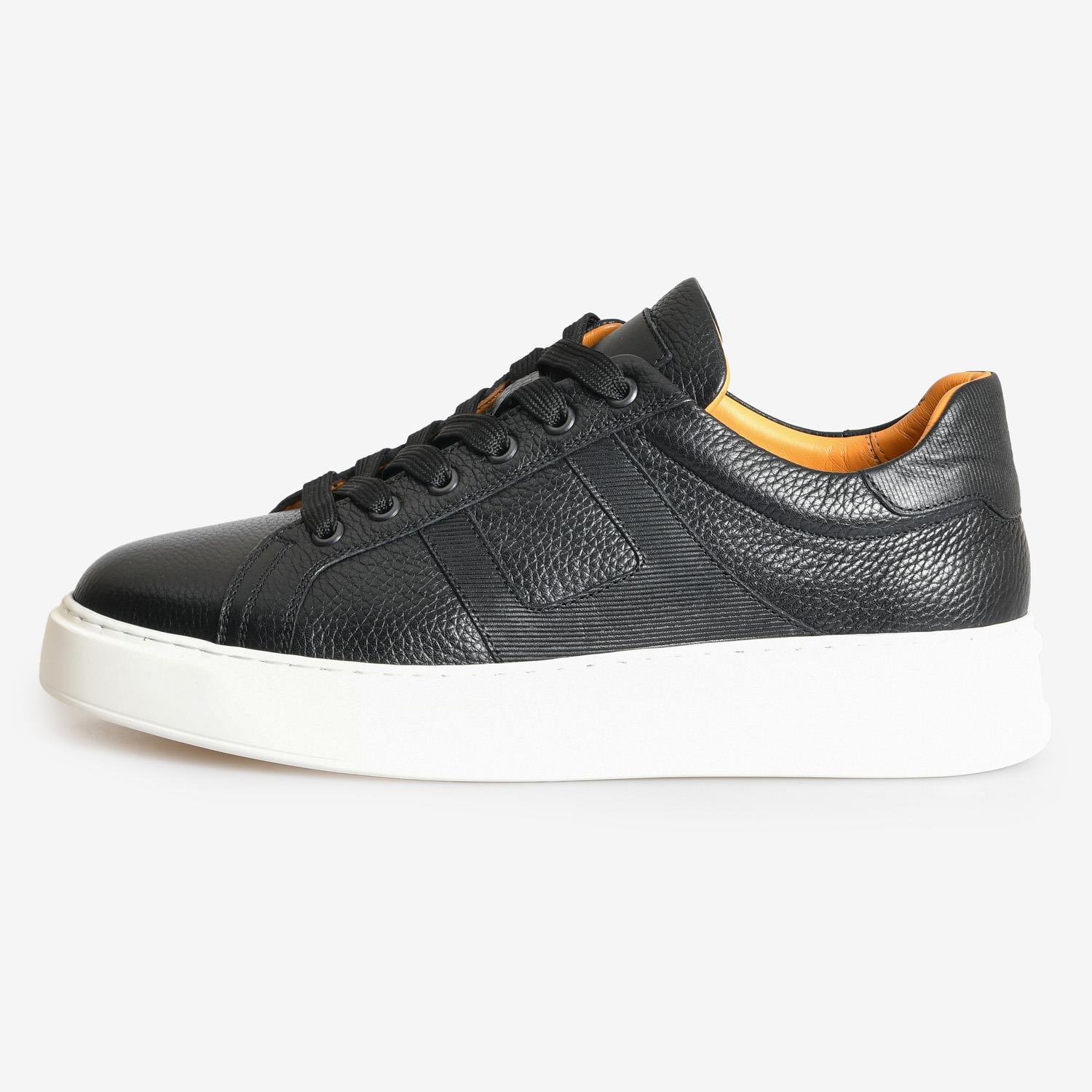 Siyah Deri Bağcıklı Erkek Spor Ayakkabı