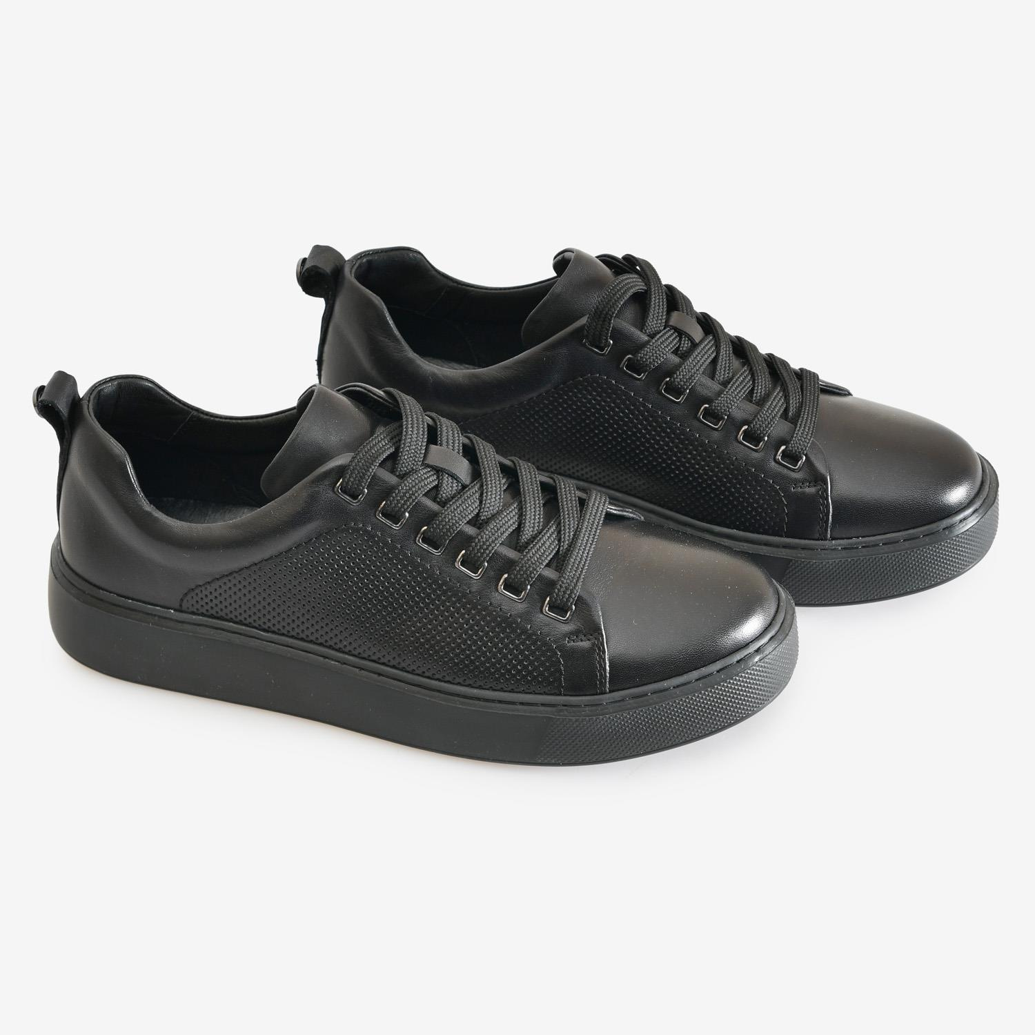 Siyah Deri Bağcıklı Erkek Spor Ayakkabı