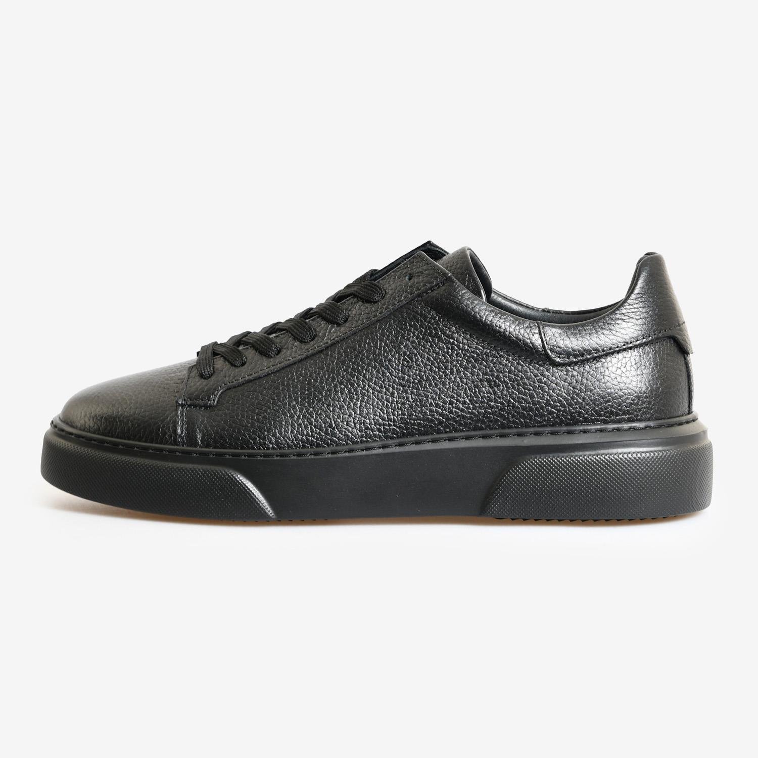 Siyah Deri Bağcıklı Erkek Spor Sneaker