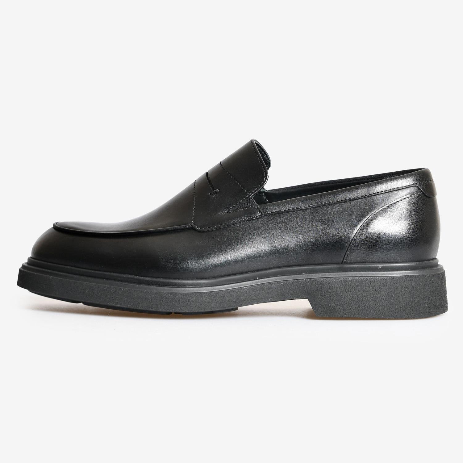 Siyah Deri Erkek Bağcıksız Klasik Ayakkabı