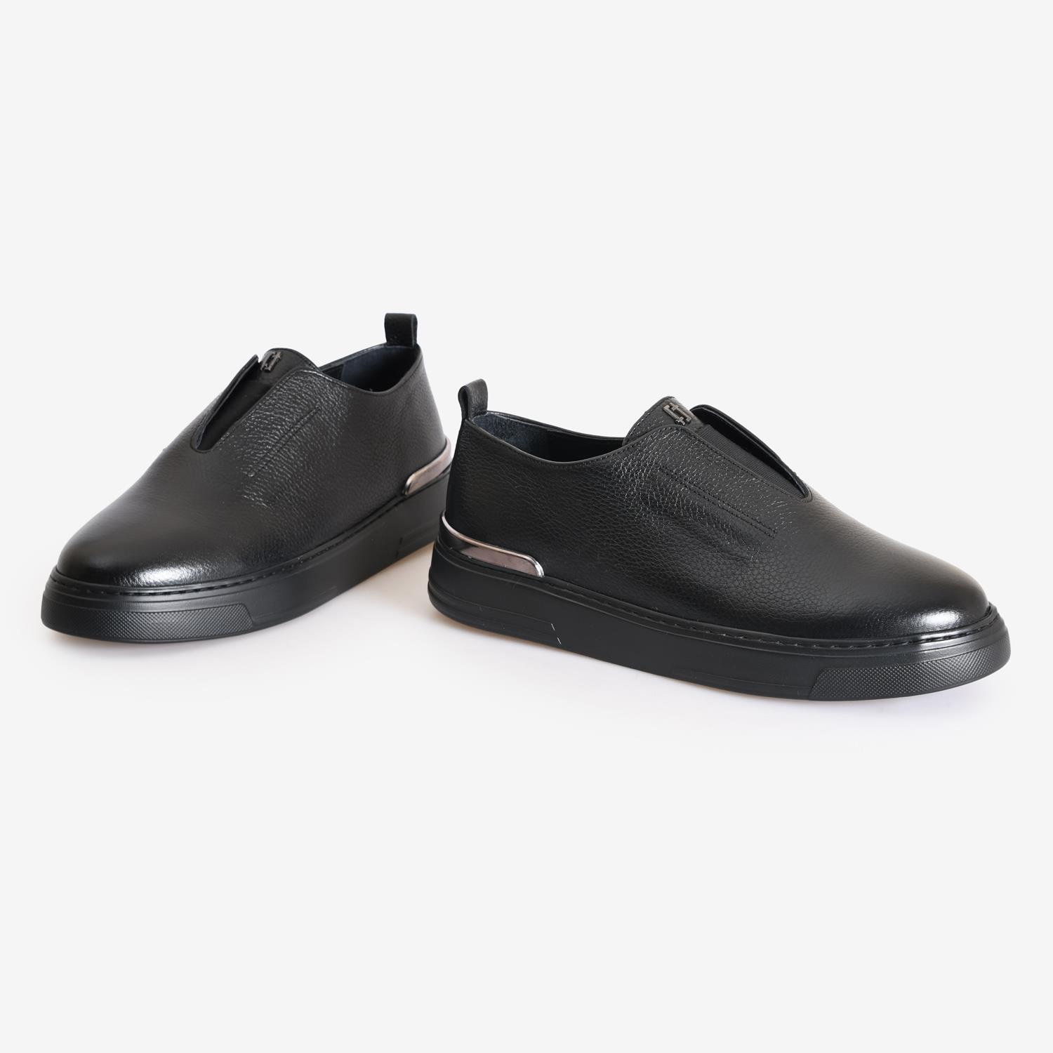 Siyah Deri Erkek Bağcıksız Spor Ayakkabı