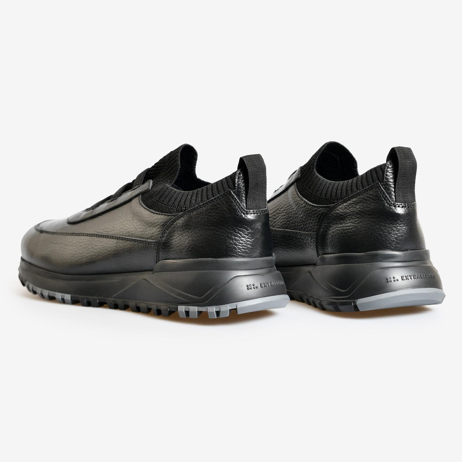 Siyah Deri Erkek Spor Ayakkabı