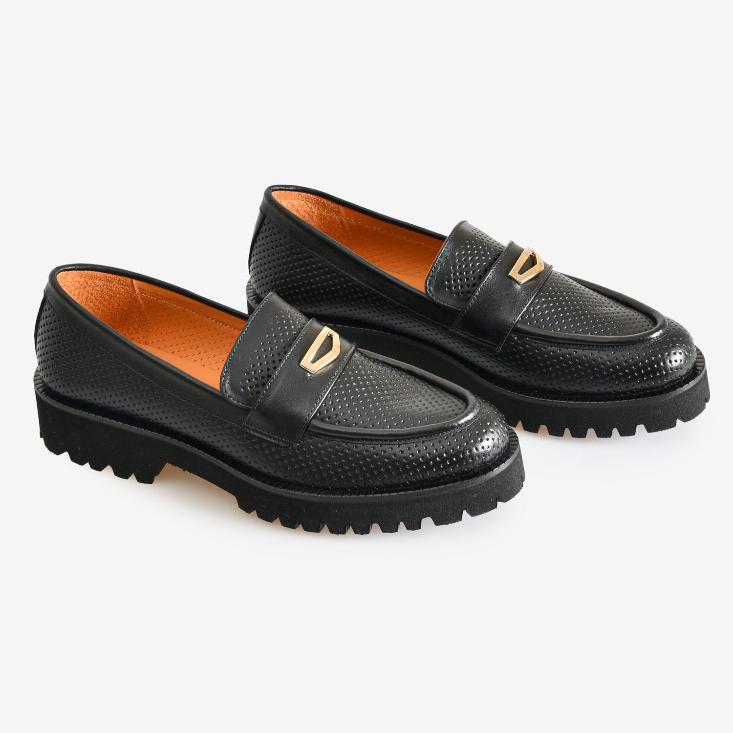 Siyah Deri Kadın Loafer