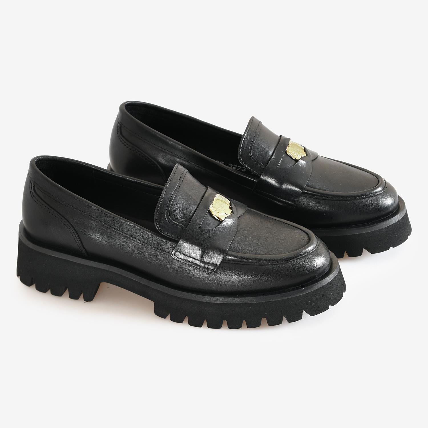 Siyah Deri Kadın Loafer