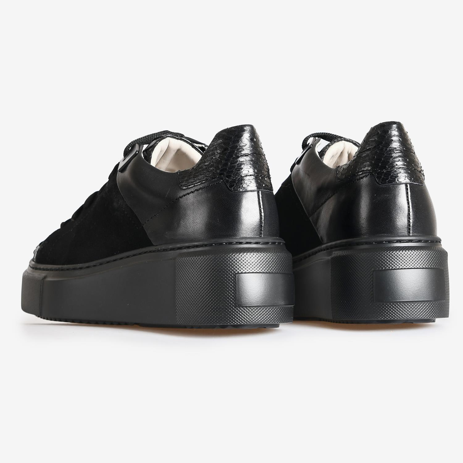 Siyah Deri Kadın Sneakers