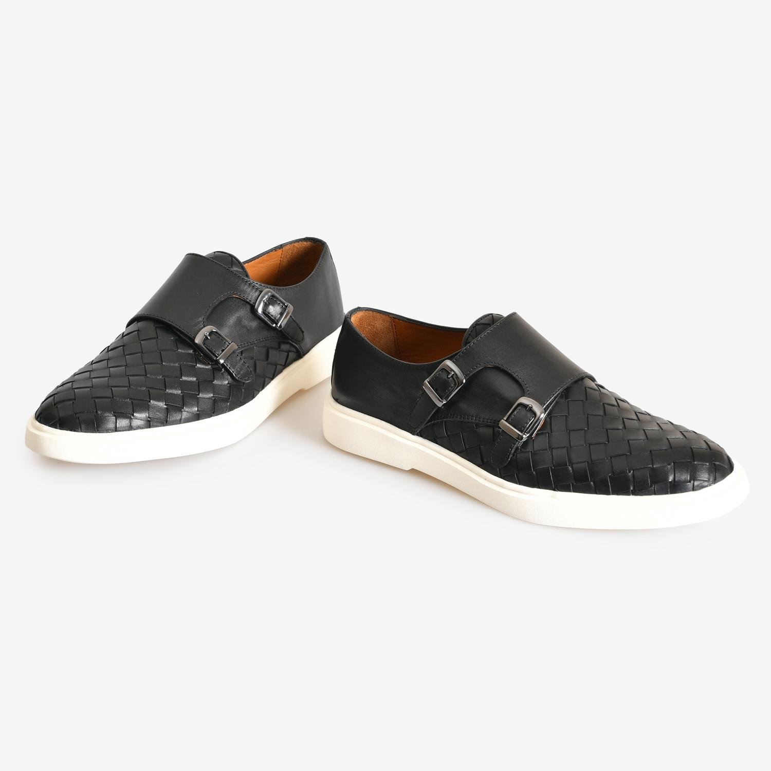 Siyah Deri Kemer Detaylı Erkek Spor Ayakkabı