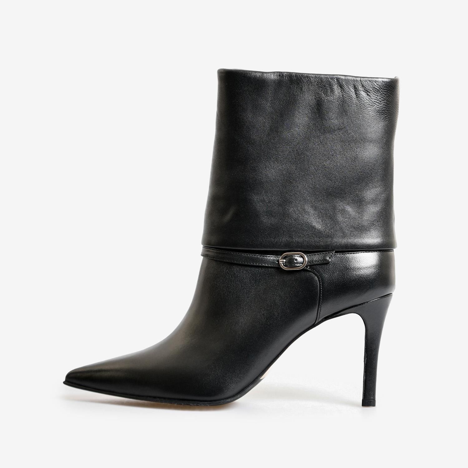 Siyah Deri Kemer Detaylı Kadın Abiye Bot