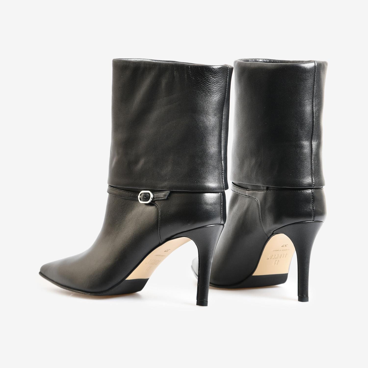 Siyah Deri Kemer Detaylı Kadın Abiye Bot