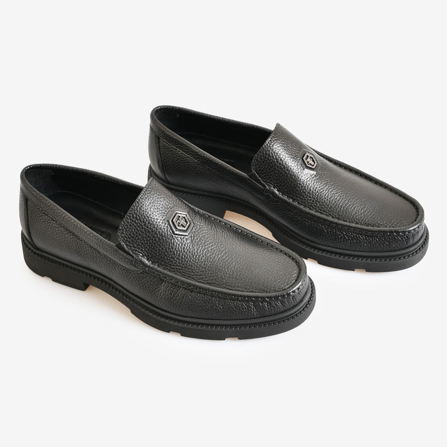 Siyah Deri Logo Detaylı Erkek Loafer