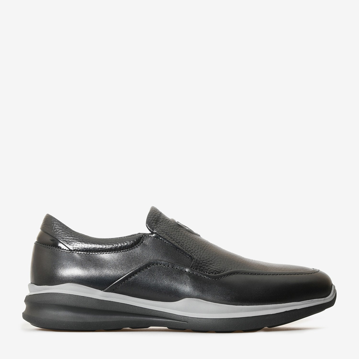 Siyah Deri Logo Detaylı Erkek Loafer