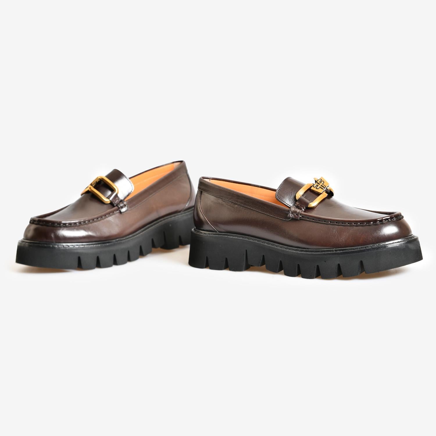 Siyah Deri Tokalı Kadın Loafer
