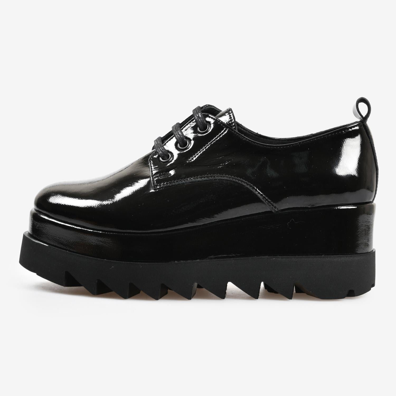 Siyah Kırışık Rugan Platform Taban Kadın Loafer