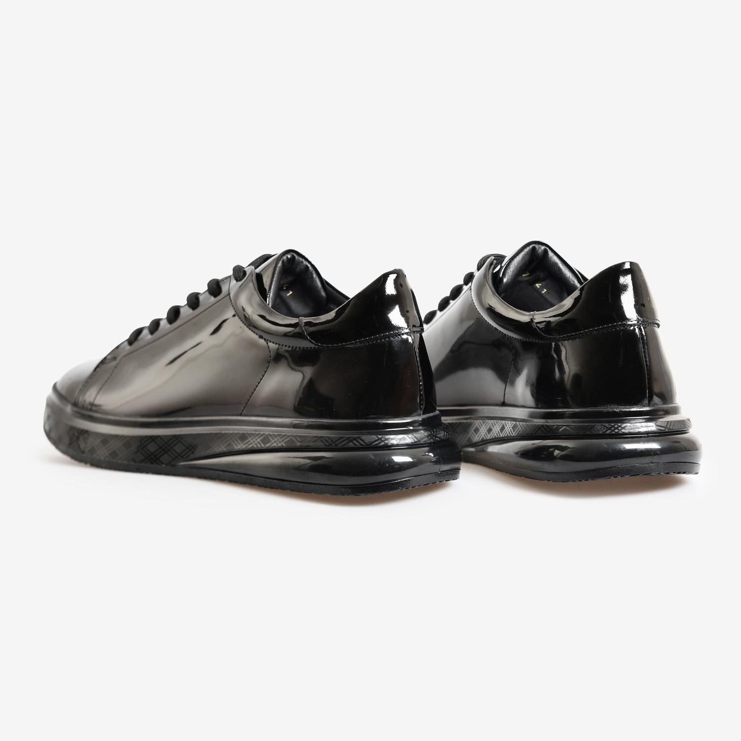 Siyah Rugan Bağcıklı Erkek Sneaker