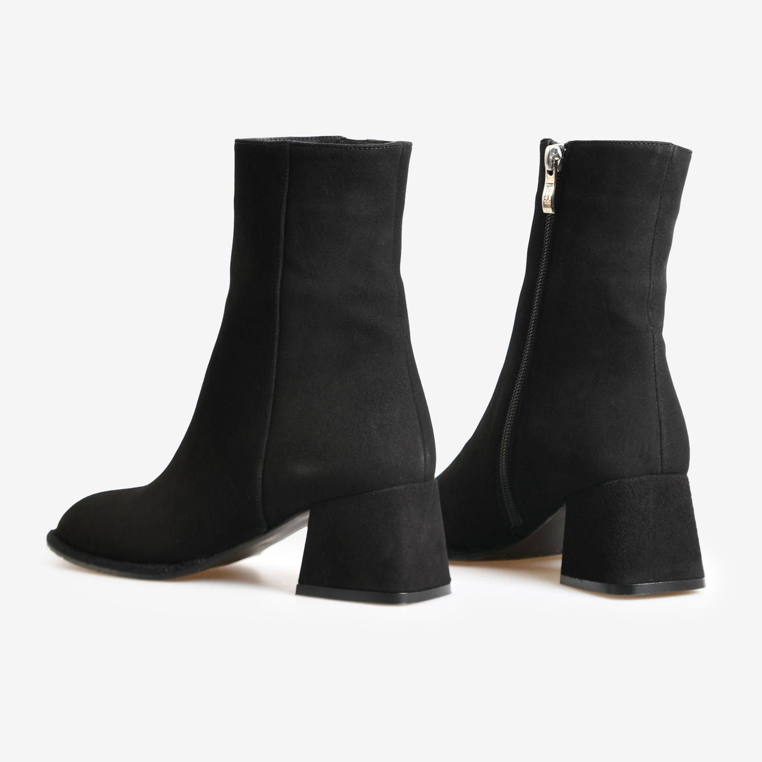 Siyah Süet Kadın Abiye Bot