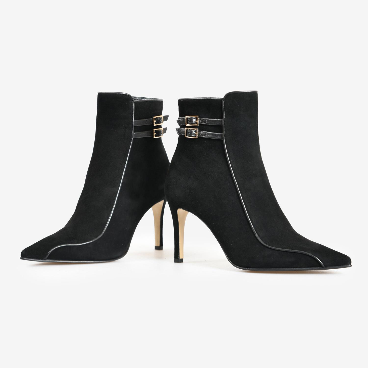 Siyah Süet Kadın Abiye Bot