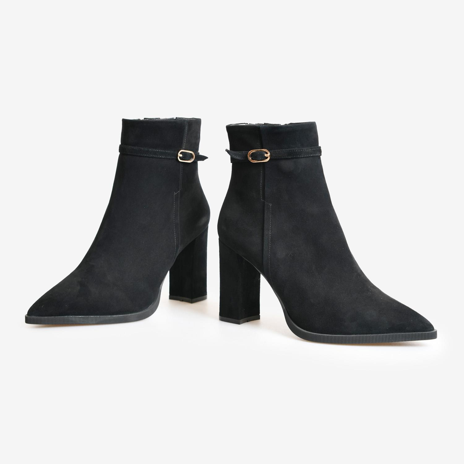 Siyah Süet Kemer Detaylı Kadın Abiye Bot