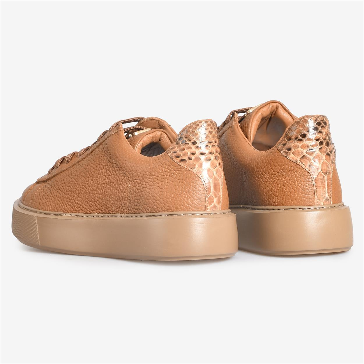 Taba Deri Yılan Desenli Kadın Sneakers
