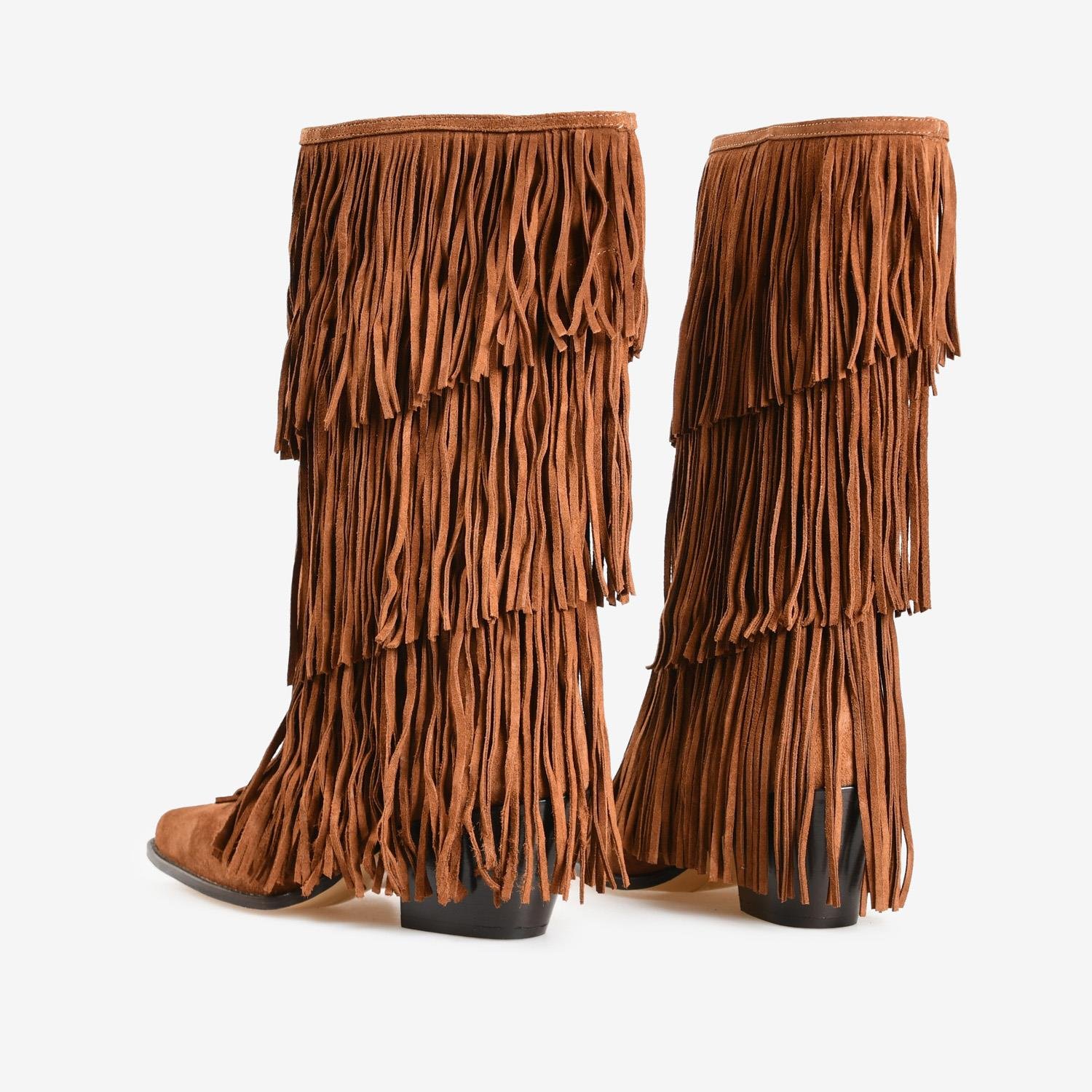 Taba Süet Püskül Detaylı Kadın Çizme