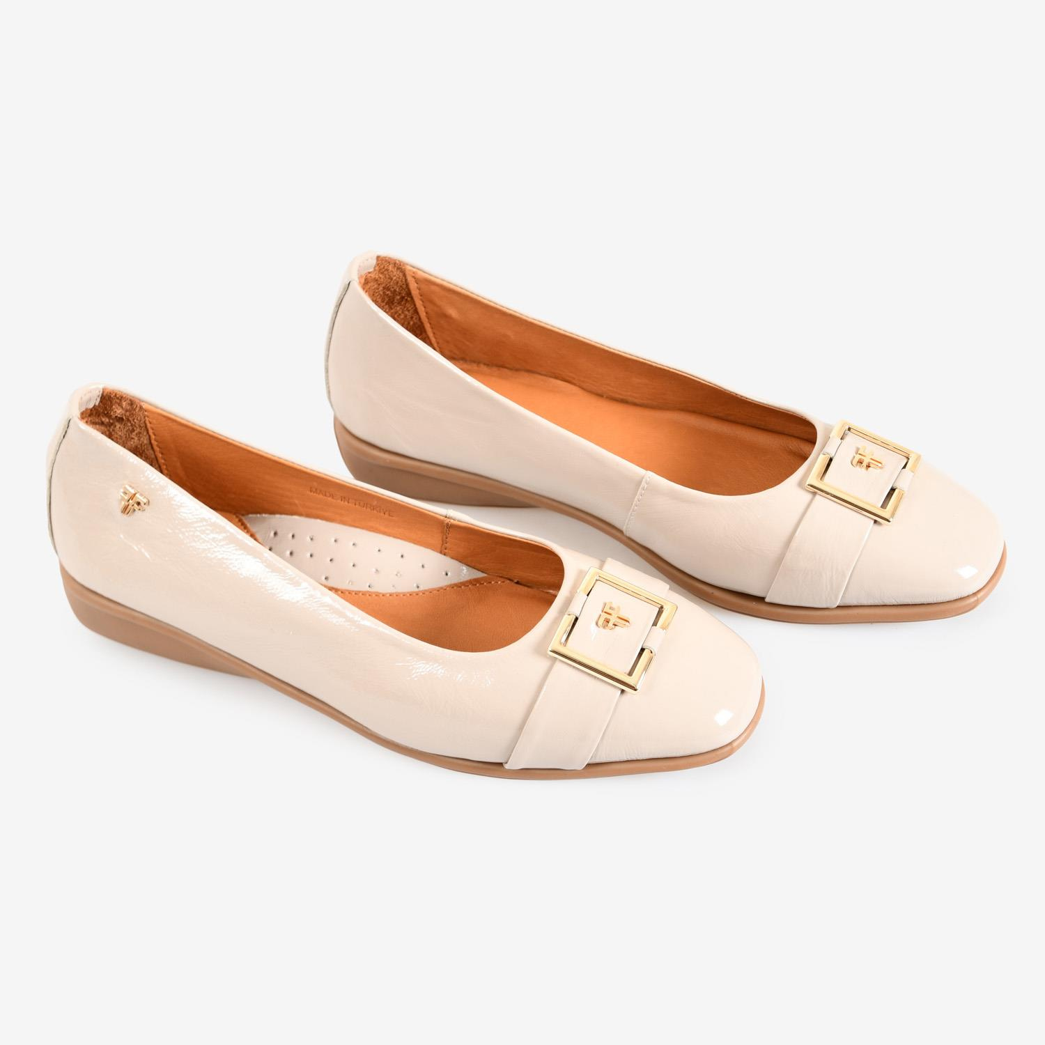 Vizon Rugan Logo Detaylı Kadın Loafer