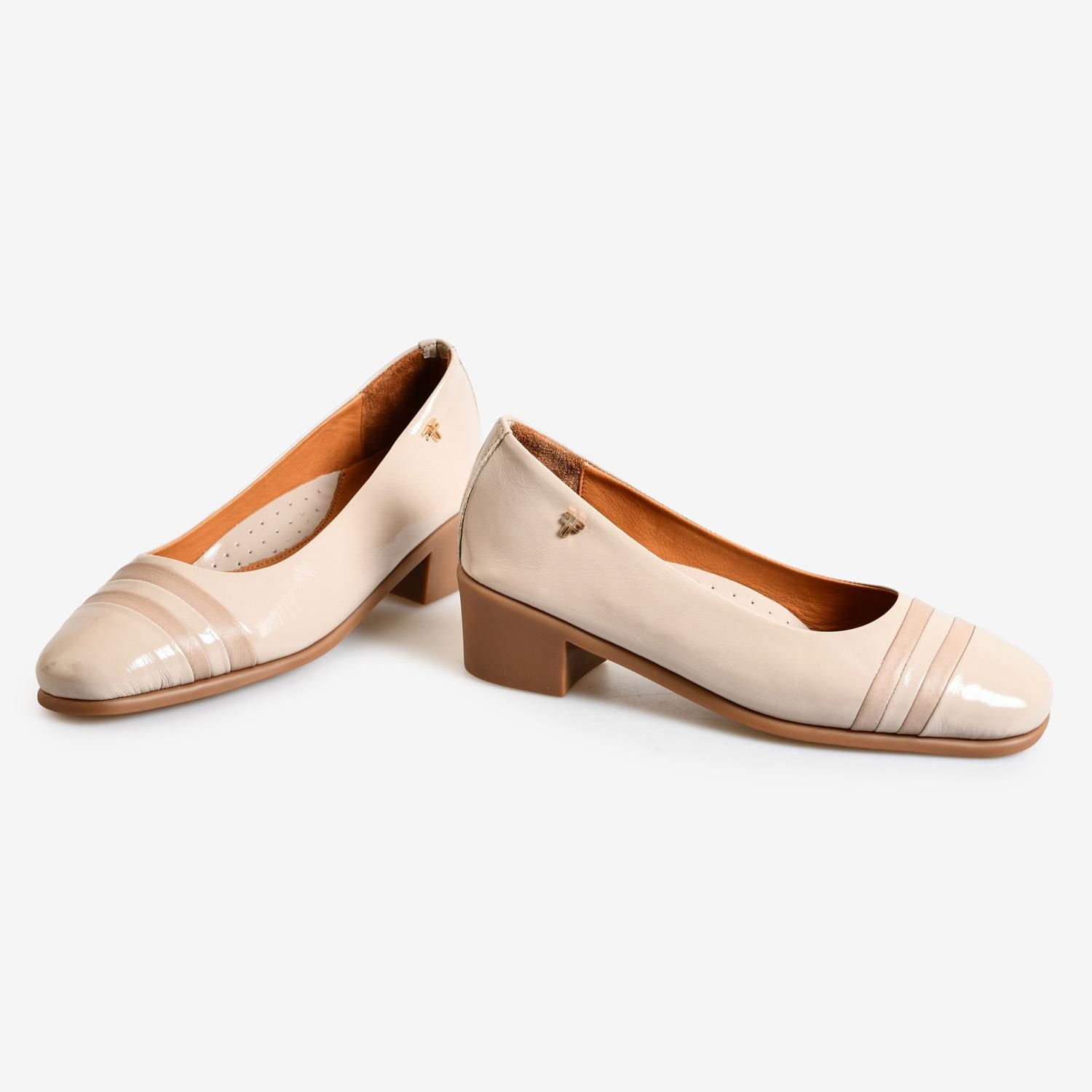 Vizon Rugan Topuklu Kadın Loafer