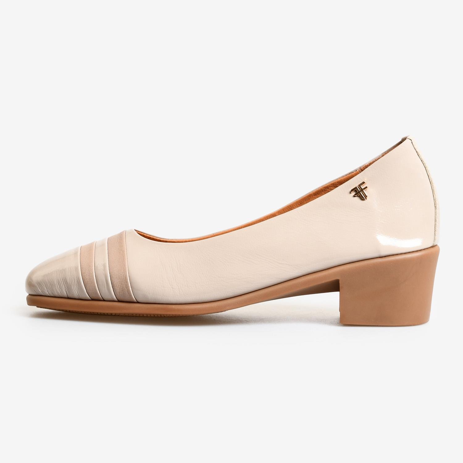 Vizon Rugan Topuklu Kadın Loafer