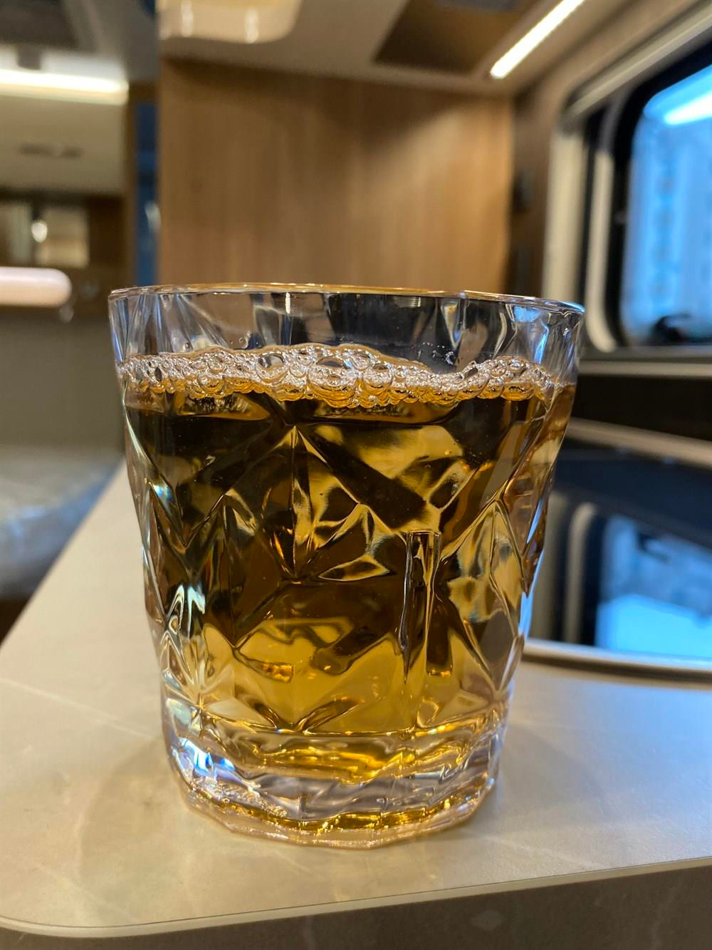 Akrilik Prizma Bardak 250 ml Şeffaf