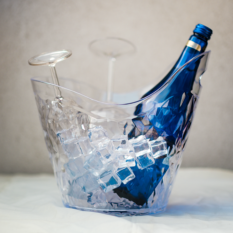 Akrilik Prizma Buz Kovası 280x253mm