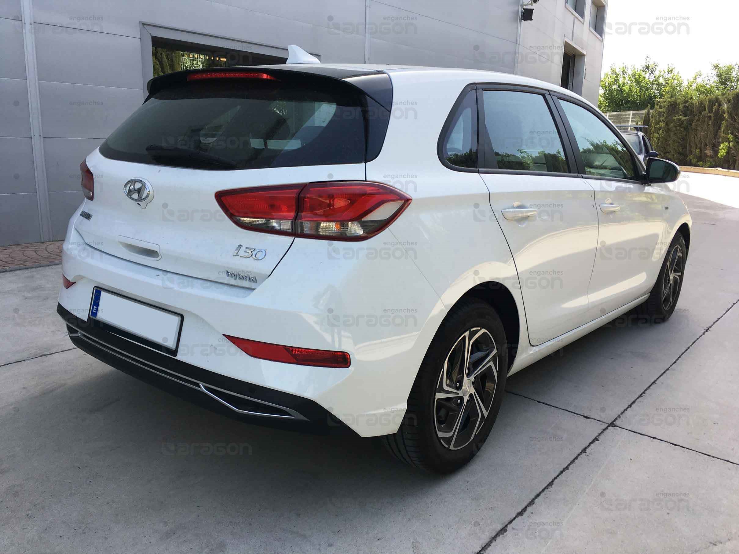 HYUNDAI i30 Sökülebilir Çeki Demiri 2017- Hatchback
