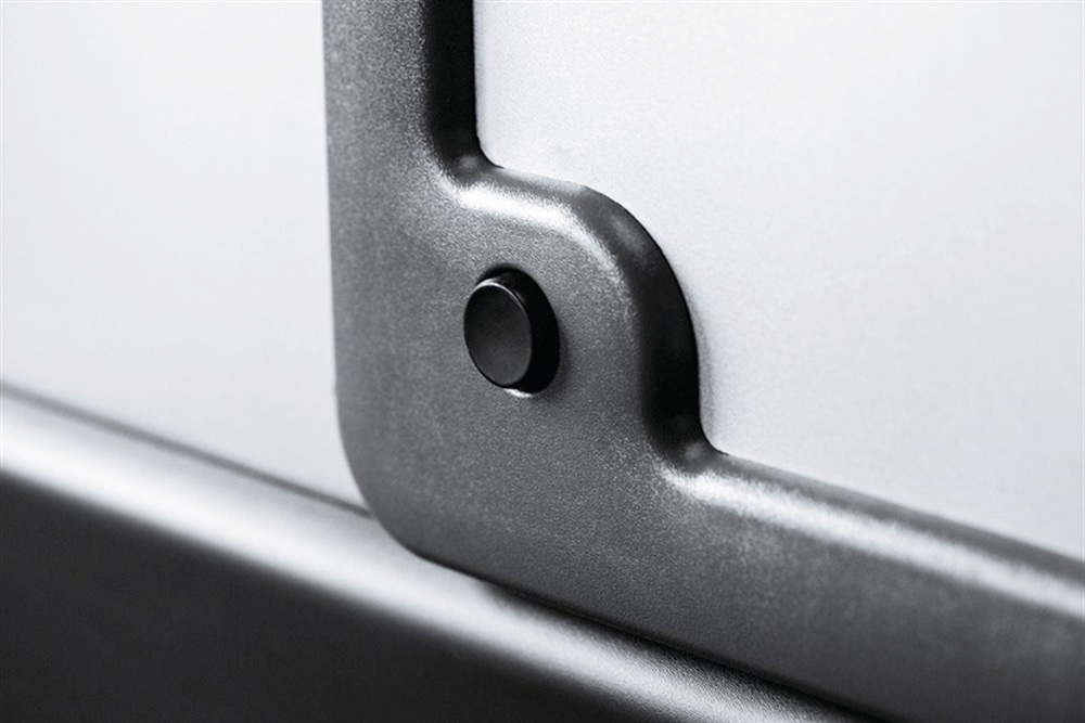 Servis Kapısı 3 385x335 mm Siyah 