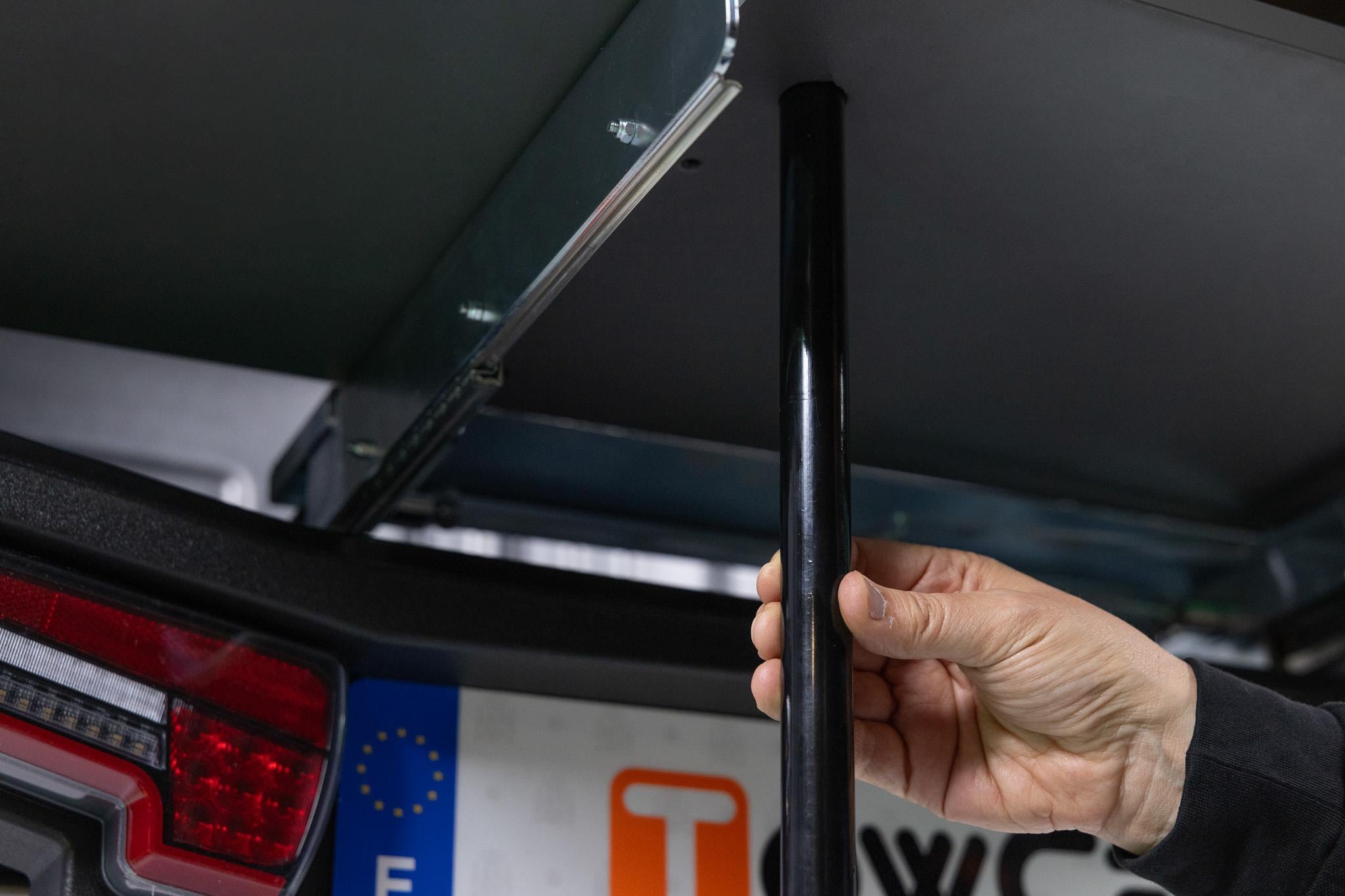 TowBox Camper Life Çeki Demirine Takılan Dış Mutfak Tezgahı