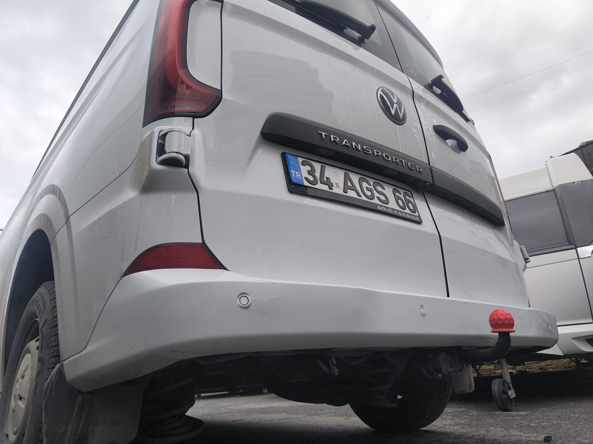 VOLKSWAGEN Transporter T7, Caravelle Çeki Demiri 2024- Panelvan, Minibüs