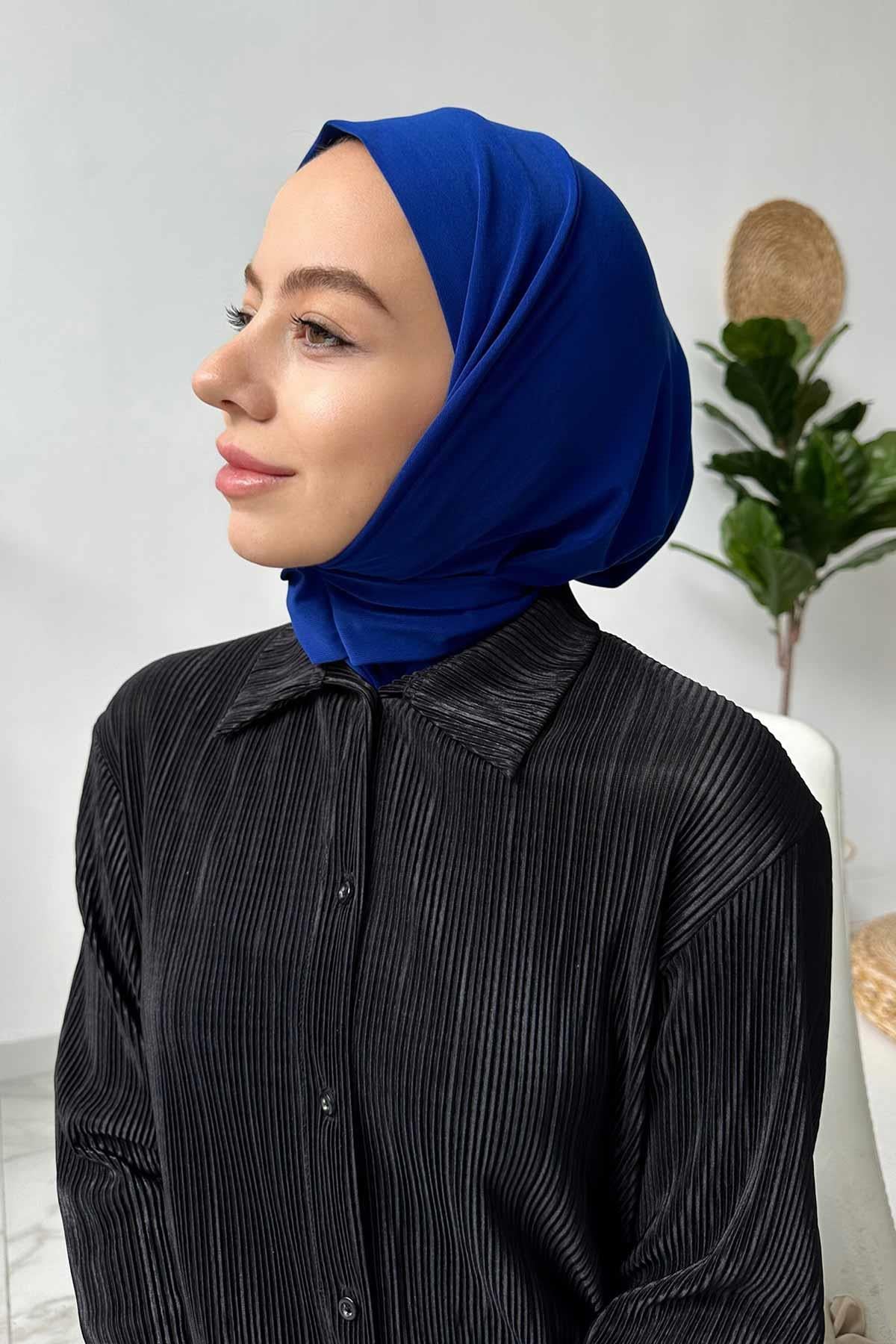 Çıtçıtlı Bone - Saks Mavi
