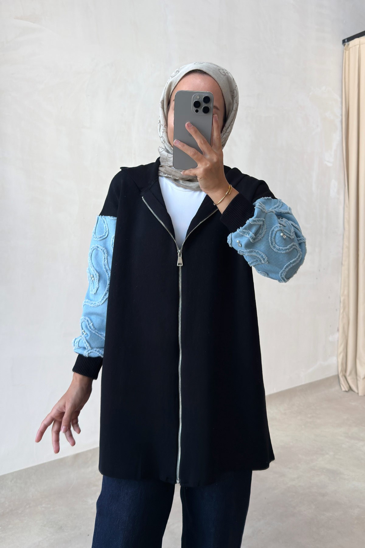 Kolları Kot Detaylı Triko Hırka - Siyah